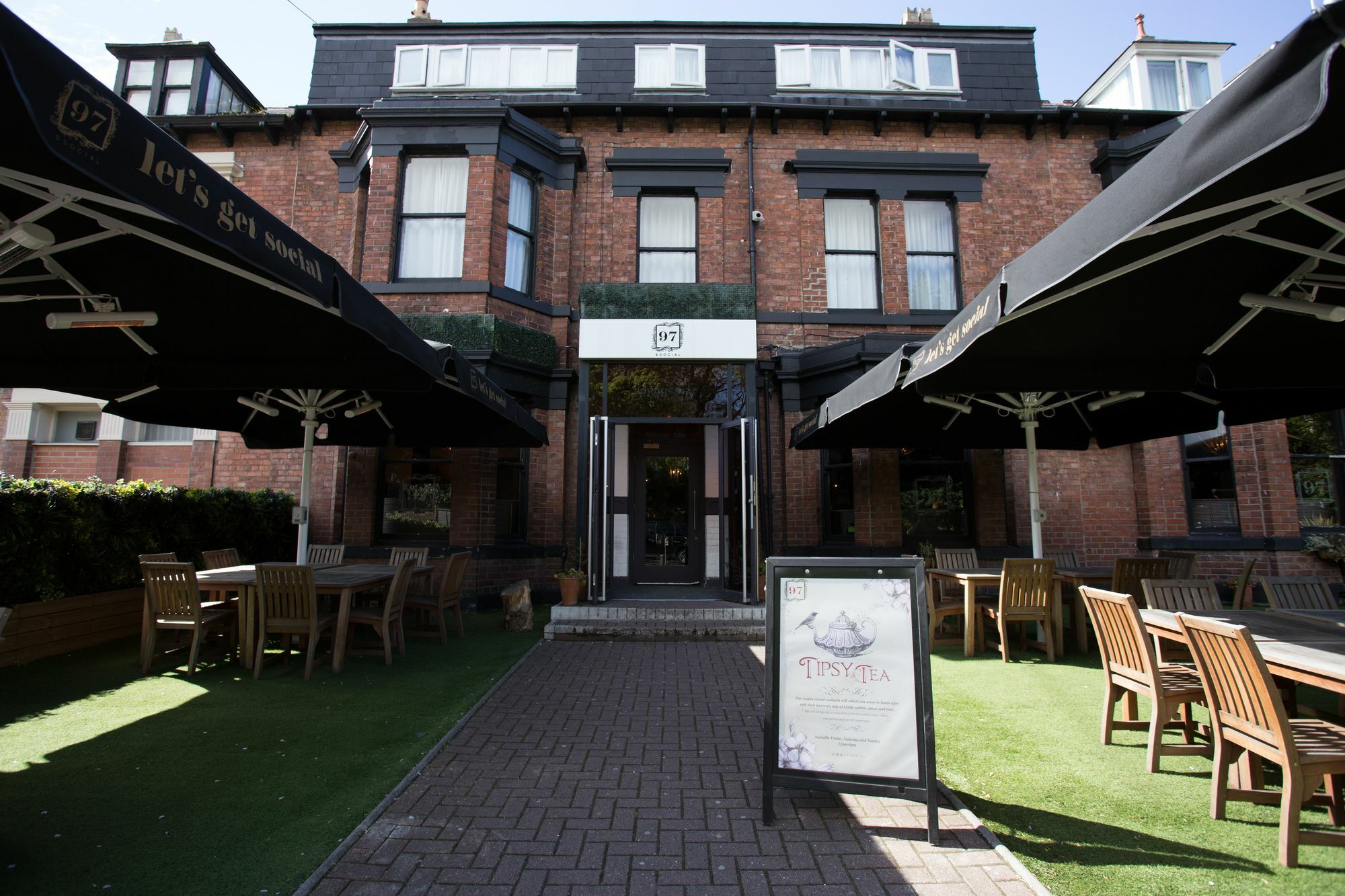 Cairn Jesmond - Part Of The Cairn Collection 3*